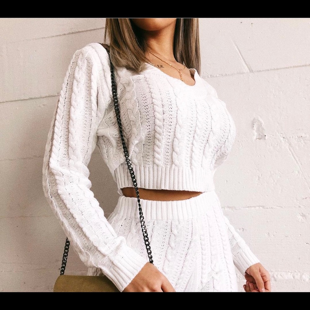 warm and cozy cropped sweatshirt